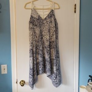 Flowy summer dress. Pretty pattern